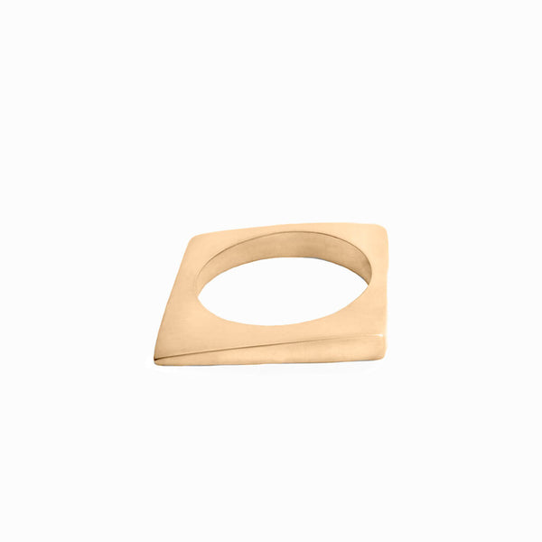 Elke Van Dyke Design image of the Short Shard Ring in Gold standing up view