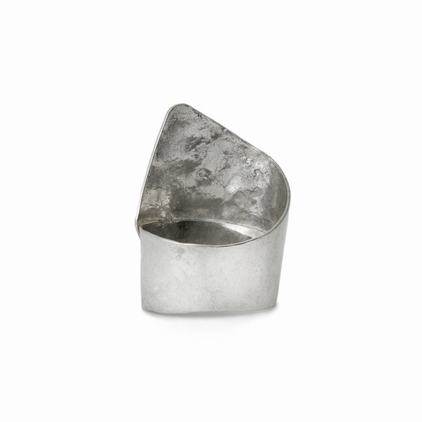 Elke Van Dyke Design Glacier Sapphire Ring front view. One of a kind ring.